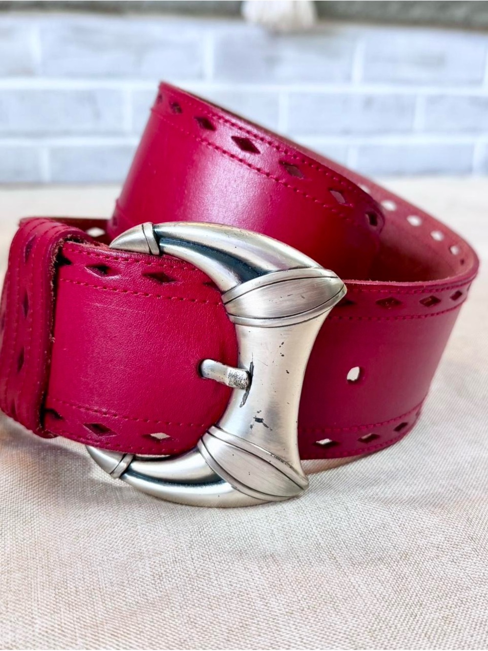 Avion Red Leather Wide Statement Belt Made in Spain EU 40